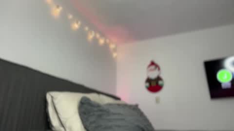 Diego online show from 12/17/25, 01:44