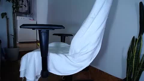 MaSSimo online show from 02/10/25, 10:40