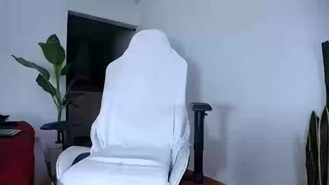 MaSSimo online show from 10/15/25, 11:16