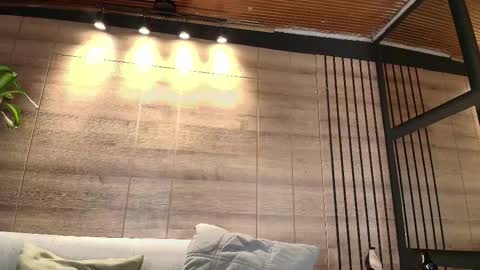 Camila and Megan online show from 02/06/26, 11:02