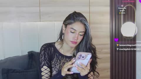 Snapshot of diamond_black19 chatting on 04/07/26, 11:10 Camila and Megan online show from 04/07/26, 11:10