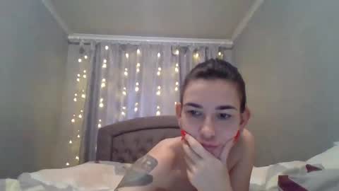 Snapshot of diamond_dana chatting on 12/22/24, 07:33 Diamond Dana online show from 12/22/24, 07:33