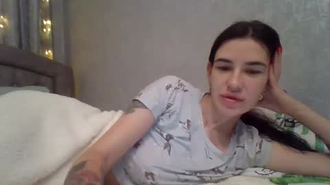 Snapshot of diamond_dana chatting on 12/29/24, 02:06 Diamond Dana online show from 12/29/24, 02:06