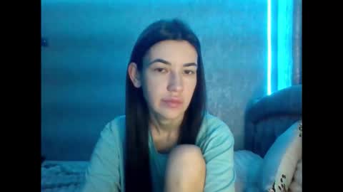 Snapshot of diamond_dana chatting on 12/14/25, 12:05 Diamond Dana online show from 12/14/25, 12:05