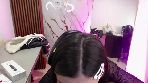 diamond_juliana_ online show from 04/29/26, 03:21