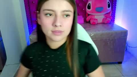 diamond_juliana_ online show from 07/17/26, 03:02