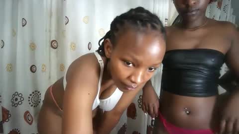 Snapshot of diamond_siren chatting on 03/25/26, 08:04 Cutie online show from 03/25/26, 08:04