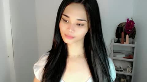 diamond_temptress online show from 03/25/26, 05:57