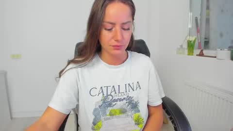 diamondkay_ online show from 05/23/26, 06:07
