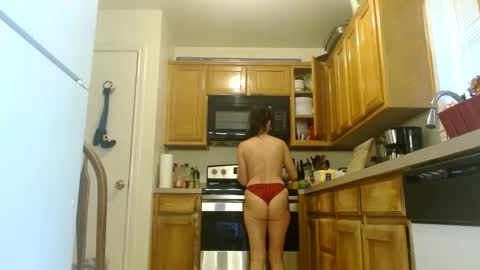 Snapshot of diamondmonroexo chatting on 09/29/25, 05:07 DiamondMonroeXo online show from 09/29/25, 05:07