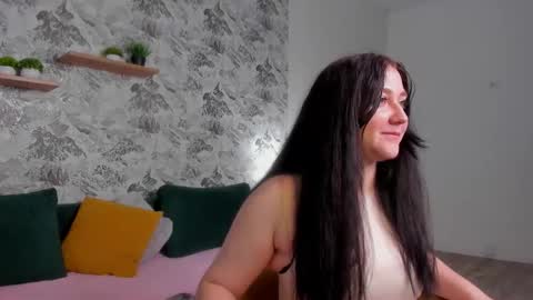 Diana online show from 10/19/25, 01:39