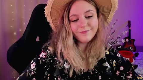 Diana online show from 03/01/25, 10:24