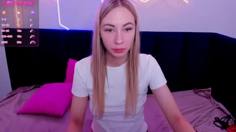 Snapshot of diana_garrett chatting on 01/19/25, 11:56 Diana  online show from 01/19/25, 11:56