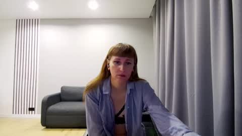 Snapshot of diana_meridor chatting on 12/24/24, 02:32 diana_meridor online show from 12/24/24, 02:32