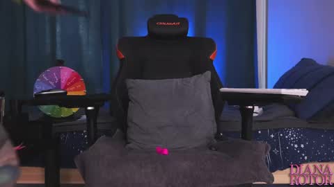 Diana online show from 04/11/26, 03:33