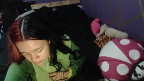 Snapshot of diana_smit_ chatting on 11/14/25, 07:12 diana online show from 11/14/25, 07:12