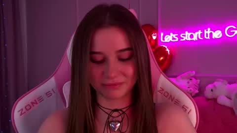 Diana online show from 02/13/25, 10:00