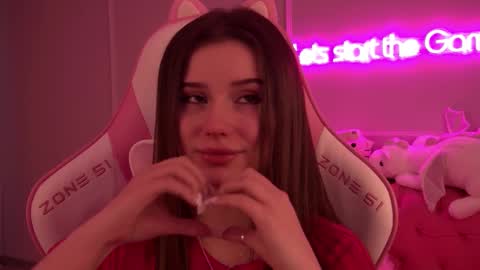 Diana online show from 02/25/25, 04:46