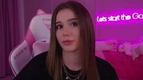 Diana online show from 03/04/25, 07:54