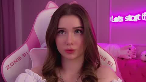 Diana online show from 03/07/25, 12:15