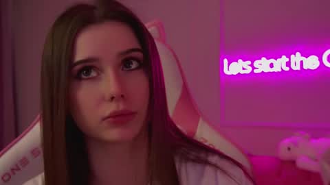 Diana online show from 03/12/25, 03:46