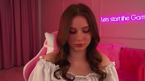 Diana online show from 09/08/25, 06:29