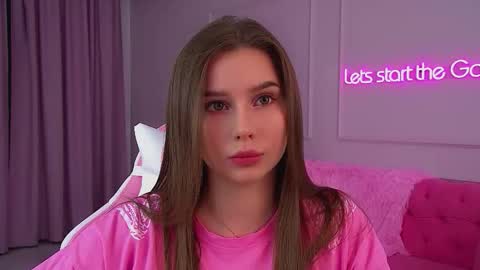 Diana online show from 09/13/25, 06:29