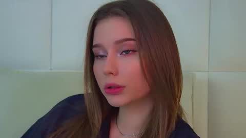 Diana online show from 10/03/25, 06:38