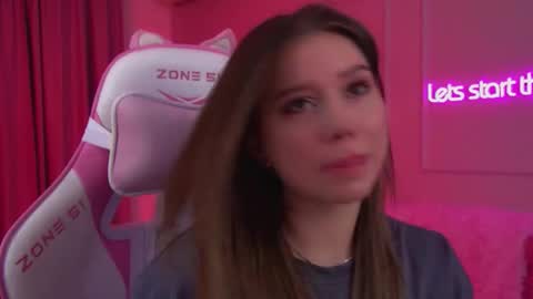 Diana online show from 02/19/26, 06:26