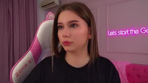 Diana online show from 03/18/26, 01:14