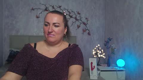 Diana online show from 03/10/26, 06:29