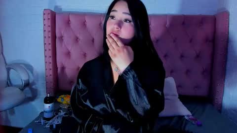 Snapshot of dianarous chatting on 01/14/25, 09:35 dianarous online show from 01/14/25, 09:35