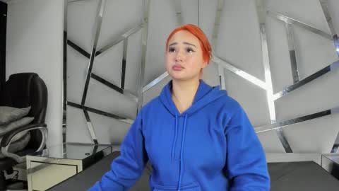 Snapshot of dianarous chatting on 12/05/25, 02:09 dianarous online show from 12/05/25, 02:09