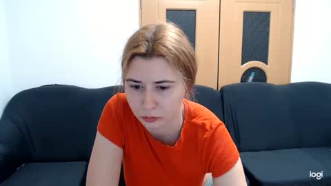 Snapshot of dianasmiey7 chatting on 01/10/25, 05:56 dianasmiey7 online show from 01/10/25, 05:56