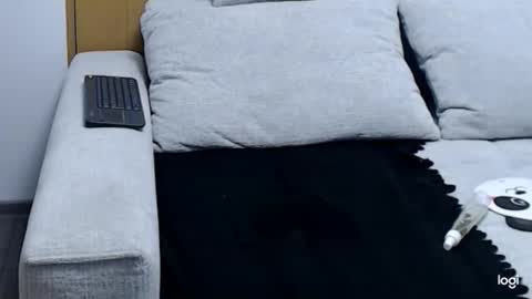 Snapshot of dianasmiey7 chatting on 12/03/25, 09:40 dianasmiey7 online show from 12/03/25, 09:40