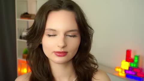Diana online show from 10/25/25, 10:12