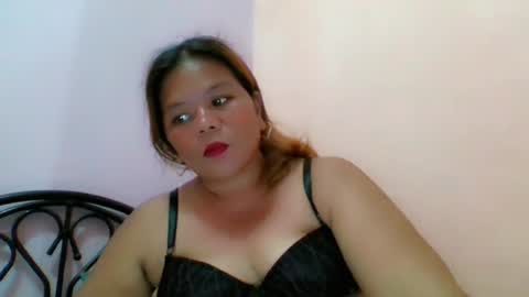 Snapshot of diane4you chatting on 07/31/26, 04:23 diane4you online show from 07/31/26, 04:23