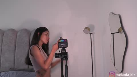Snapshot of dianne_nanatzu chatting on 03/07/25, 08:33 Melania - online show from 03/07/25, 08:33