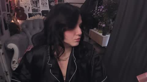 Snapshot of diasporaaa chatting on 10/06/25, 01:14 diasporaaa online show from 10/06/25, 01:14