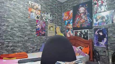 Snapshot of diazelizabet096 chatting on 02/01/25, 10:34 eli25 online show from 02/01/25, 10:34