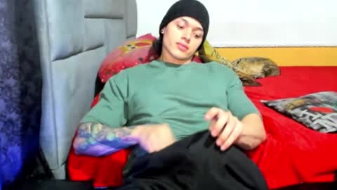 Snapshot of dick_demon_1 chatting on 02/07/25, 11:45 jhon online show from 02/07/25, 11:45