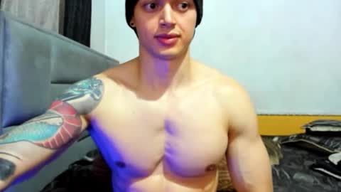 Snapshot of dick_demon_1 chatting on 12/04/25, 10:18 jhon online show from 12/04/25, 10:18