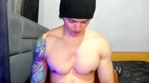 jhon online show from 03/24/26, 10:48