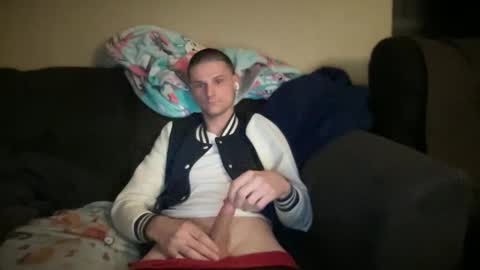 Snapshot of dickabitchdown chatting on 01/04/25, 09:43 DickABitchDown Alexys real spanishmami online show from 01/04/25, 09:43