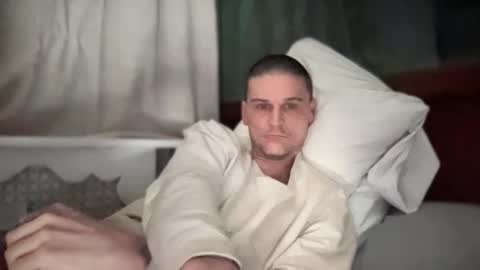 Snapshot of dickabitchdown chatting on 03/12/25, 08:08 DickABitchDown Alexys real spanishmami online show from 03/12/25, 08:08