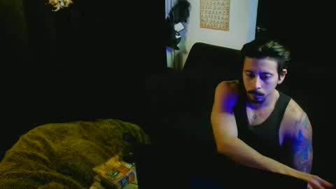 Snapshot of dickdamian_ chatting on 12/23/24, 05:49 Damin online show from 12/23/24, 05:49