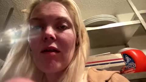 Snapshot of dickeddownsouth chatting on 10/27/25, 05:55 Beau online show from 10/27/25, 05:55