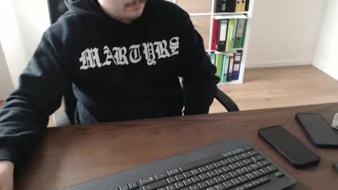 dickeeier96 online show from 04/13/26, 03:06