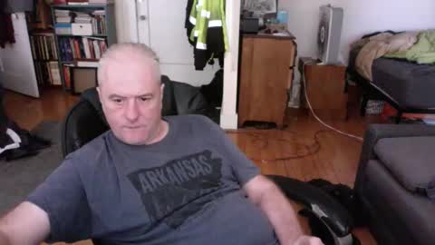 Snapshot of dickflasher5 chatting on 12/24/24, 06:06 Richard Fleischer online show from 12/24/24, 06:06