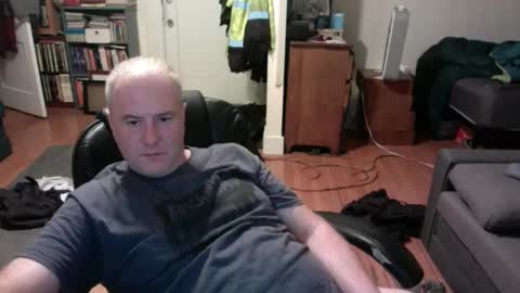 Snapshot of dickflasher5 chatting on 12/27/24, 04:36 Richard Fleischer online show from 12/27/24, 04:36